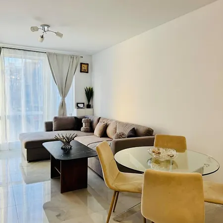 S & H Sunny Apartment In Students City With Private Garage, Sofia Apartament *